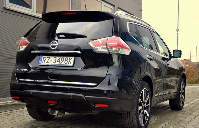 Nissan X-Trail cena 64800 przebieg: 145000, rok produkcji 2014 z Rzeszów małe 254